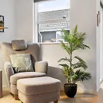Nice Home In Lokken With Sauna * 루켄