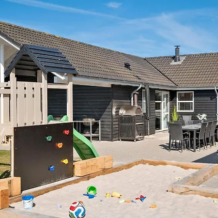 Casa vacanze Gorgeous In With Sauna *