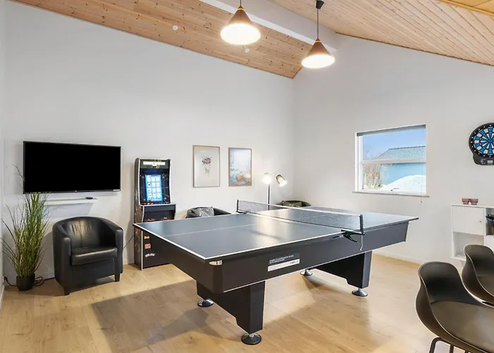 בית נופש In With Sauna