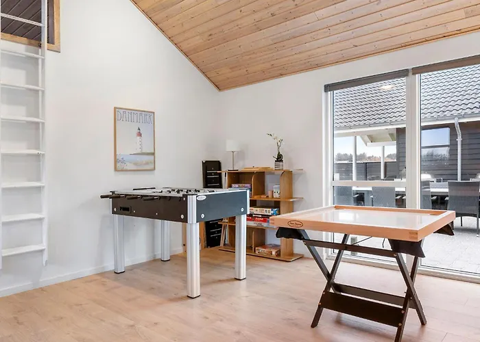 בית נופש In With Sauna