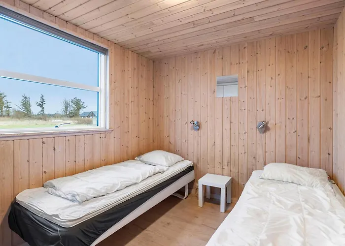 In With Sauna בית נופש *